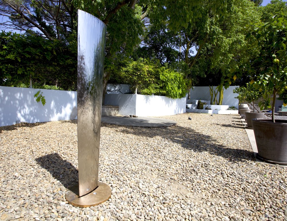 modern water sculpture