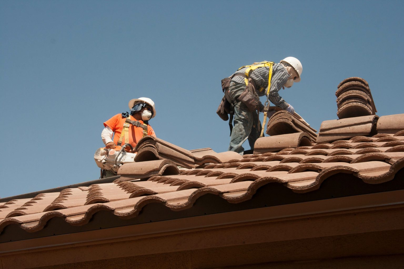 Expert Roof Repair in Panama City, FL: Your Go-To Guide