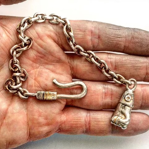 The Ultimate Guide To Men’s Silver Chains With Pendants